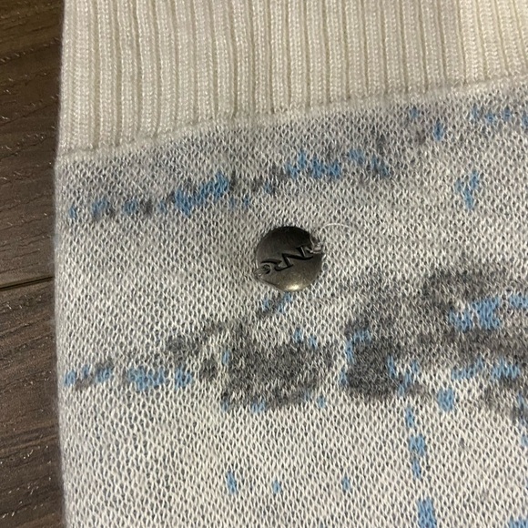 Northern Reflections Scenic Turtleneck Sweater in Blue and White - Picture 6 of 7